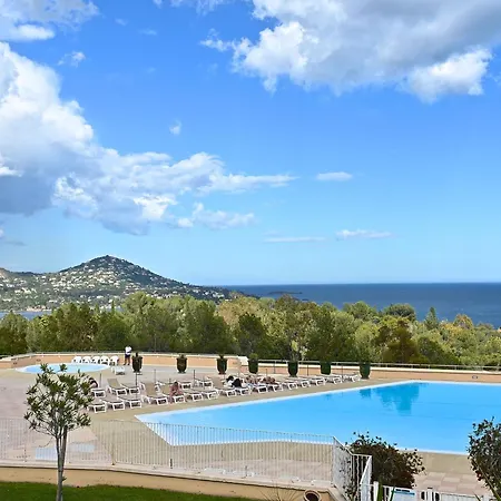 Apartment Village Cap Esterel - L'esquinade-107 By Interhome