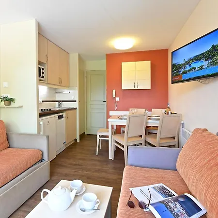 Apartment Village Cap Esterel - L'esquinade-107 By Interhome *